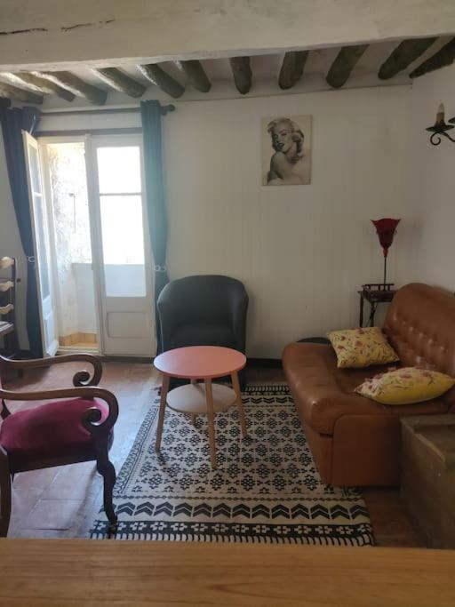 Vilata A Dans Les Corbieres Sauvages Padern