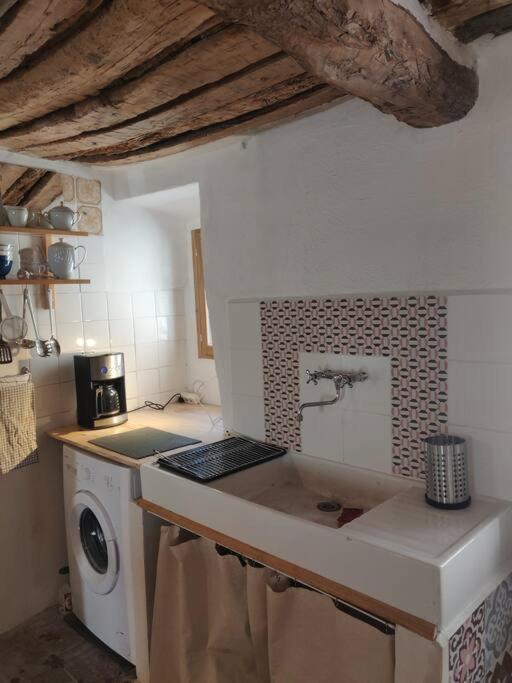 Holiday home Vilata A Dans Les Corbieres Sauvages *