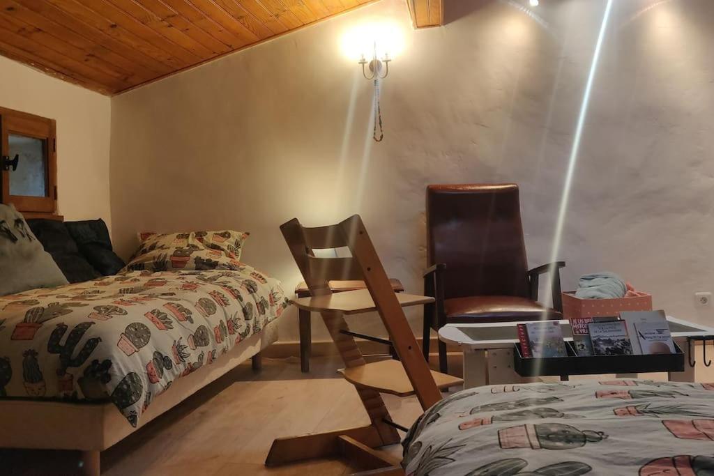 Vilata A Dans Les Corbieres Sauvages Padern